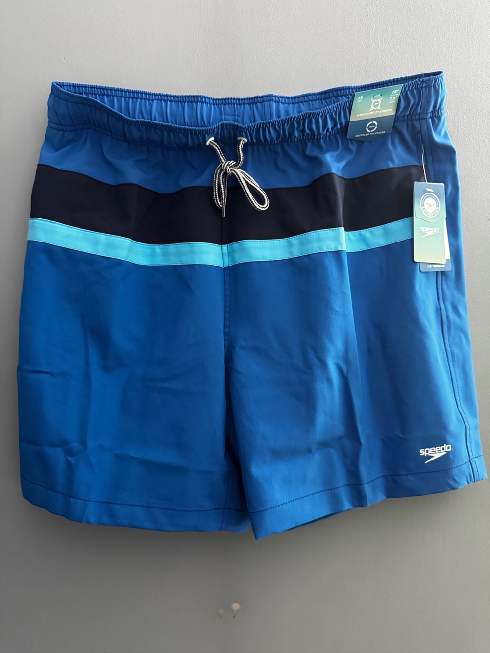 Speedo Men’s Blue Colorblock Swim Trunks XL